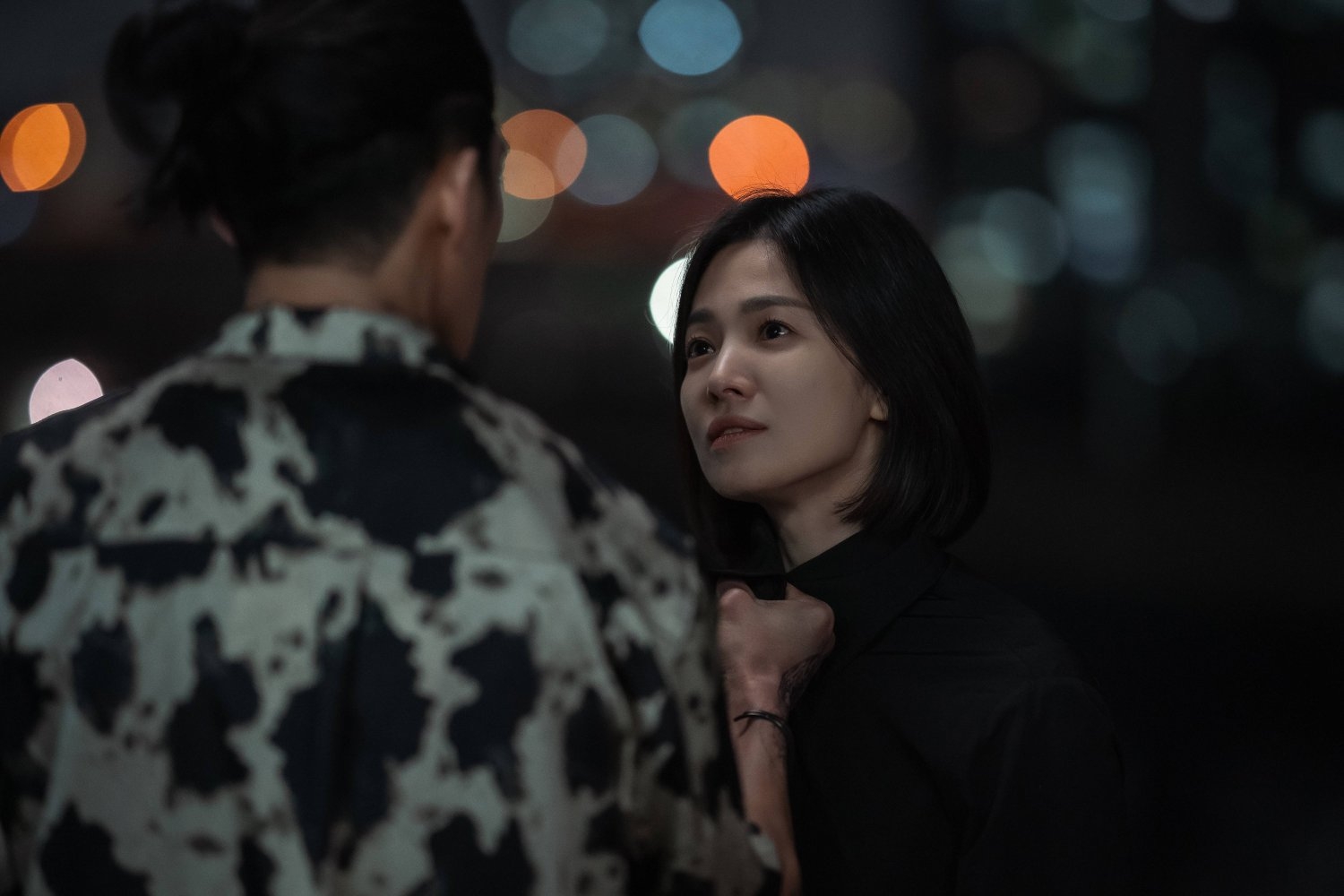 Vị phụ huynh ở vũ trụ Teach You A Lesson mà gặp Moon Dong Eun thì không khác nào gặp