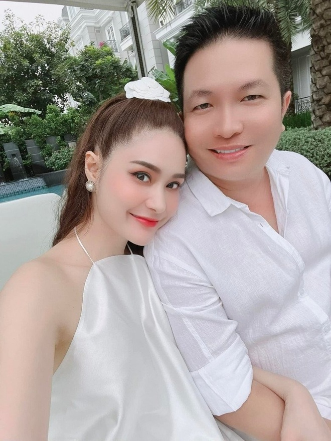 Đoàn Di Băng và Nguyễn Quốc Vũ