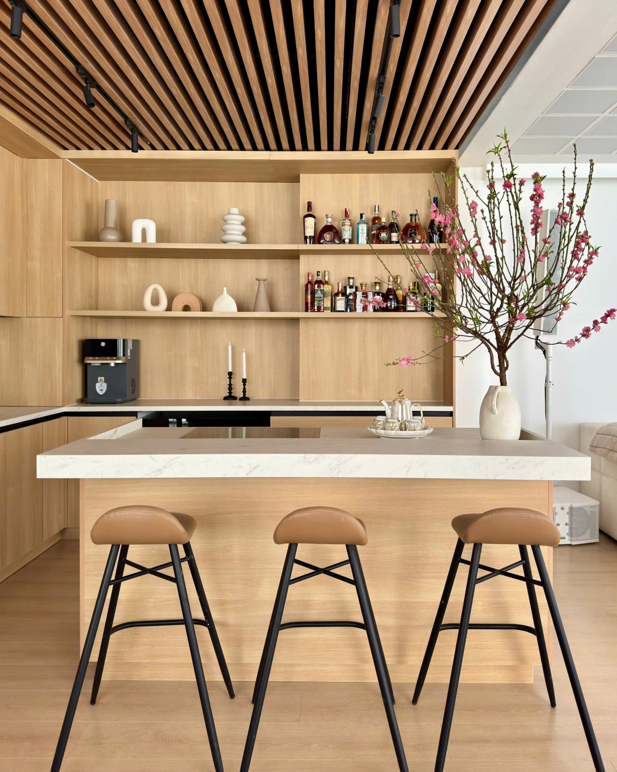 Quầy bar mini là nơi thư giãn, giải trí.