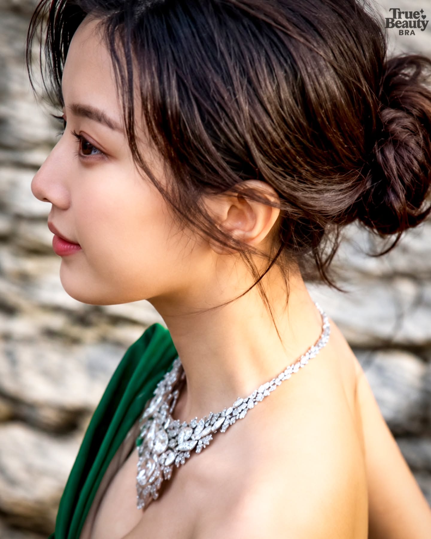 Góc nghiêng cực bén của minh tinh xứ Hàn.
