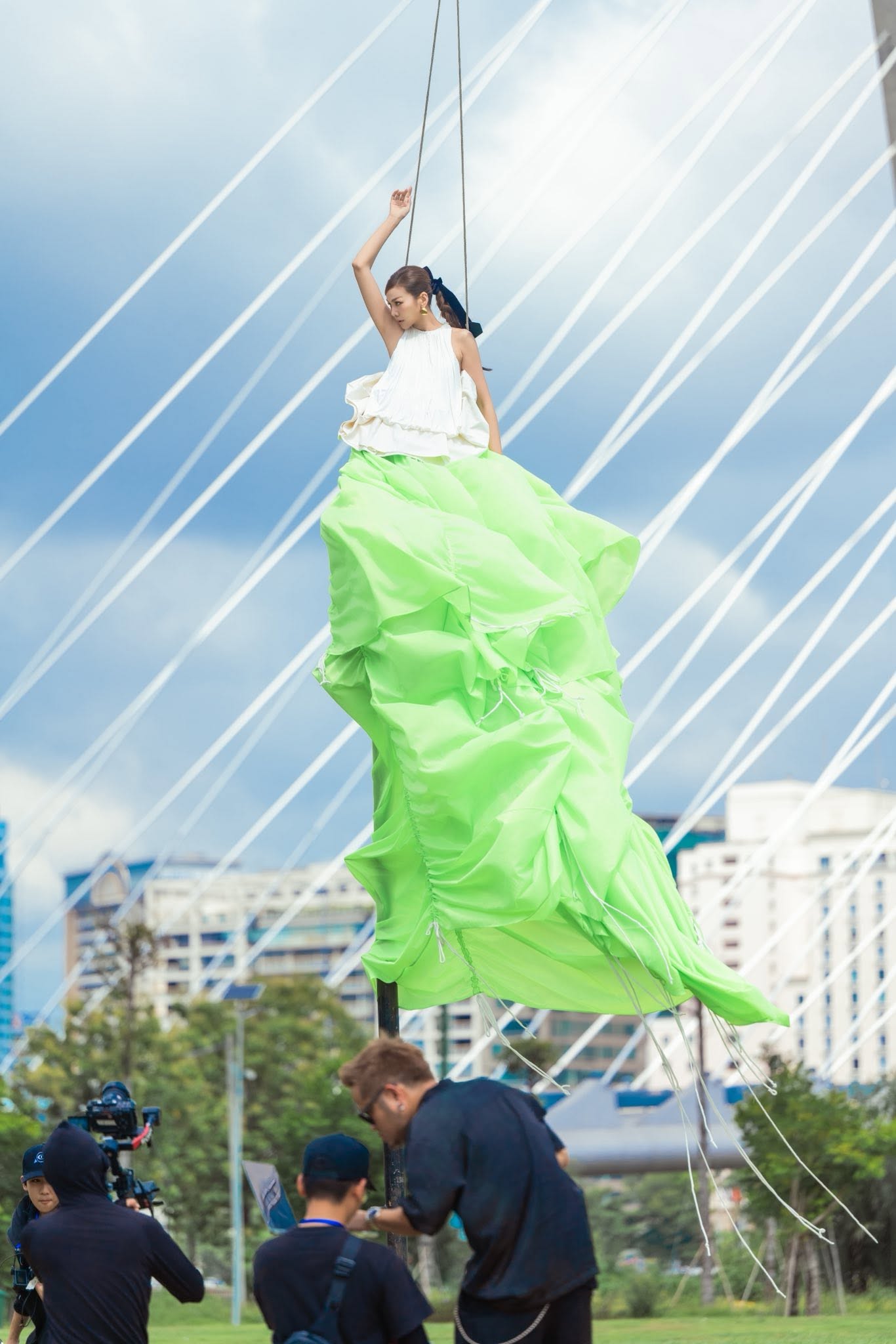 Màn thị phạm của cô tại Vietnam's Next Top Model 2025 từng bị bàn luận sôi nổi. Ảnh: Tổng hợp