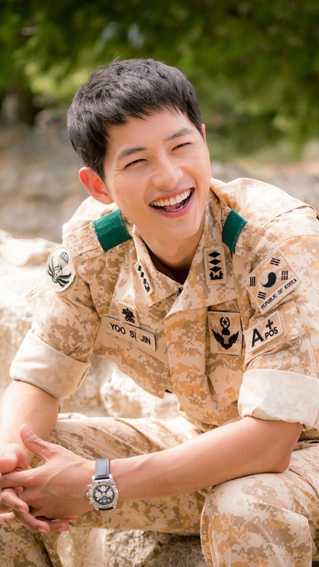 Chẳng ai muốn tin đây là Song Joong Ki