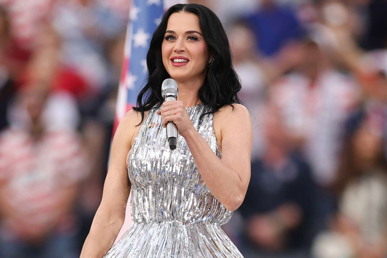 Katy Perry là ngôi sao được chờ đợi ở lễ khai mạc World Cup tại Mỹ