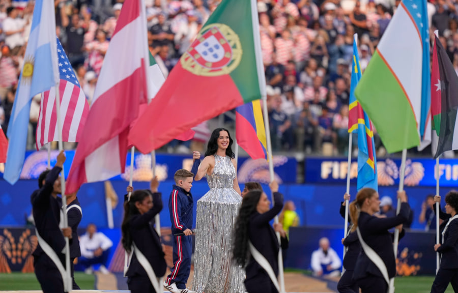 Cho nên, khán giả kỳ vọng nhiều hơn ở Katy Perry là hợp lý, nhưng lựa chọn tiết chế tại World Cup 2026 cũng có thể hiểu được trong bối cảnh của buổi lễ khai mạc