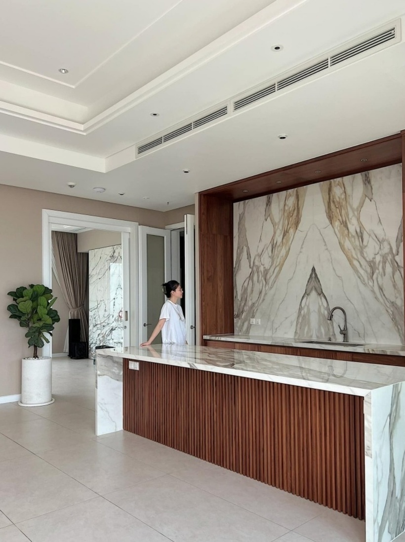 Mỹ nhân U35 kín tiếng nhất showbiz: Tránh xa thị phi, không yêu đương, sống đời nữ hoàng trong BĐS triệu đô