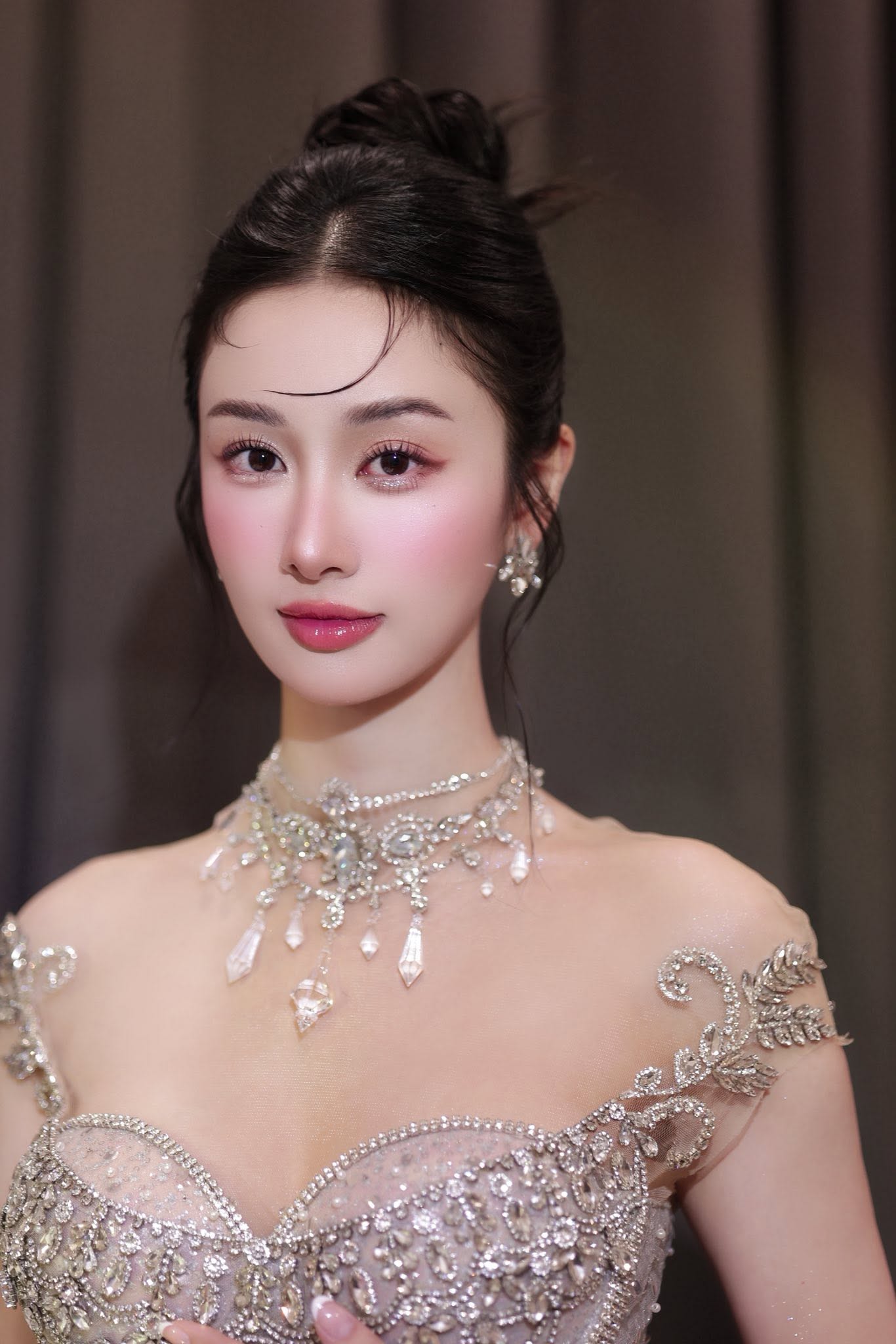 Visual đẹp không góc chết