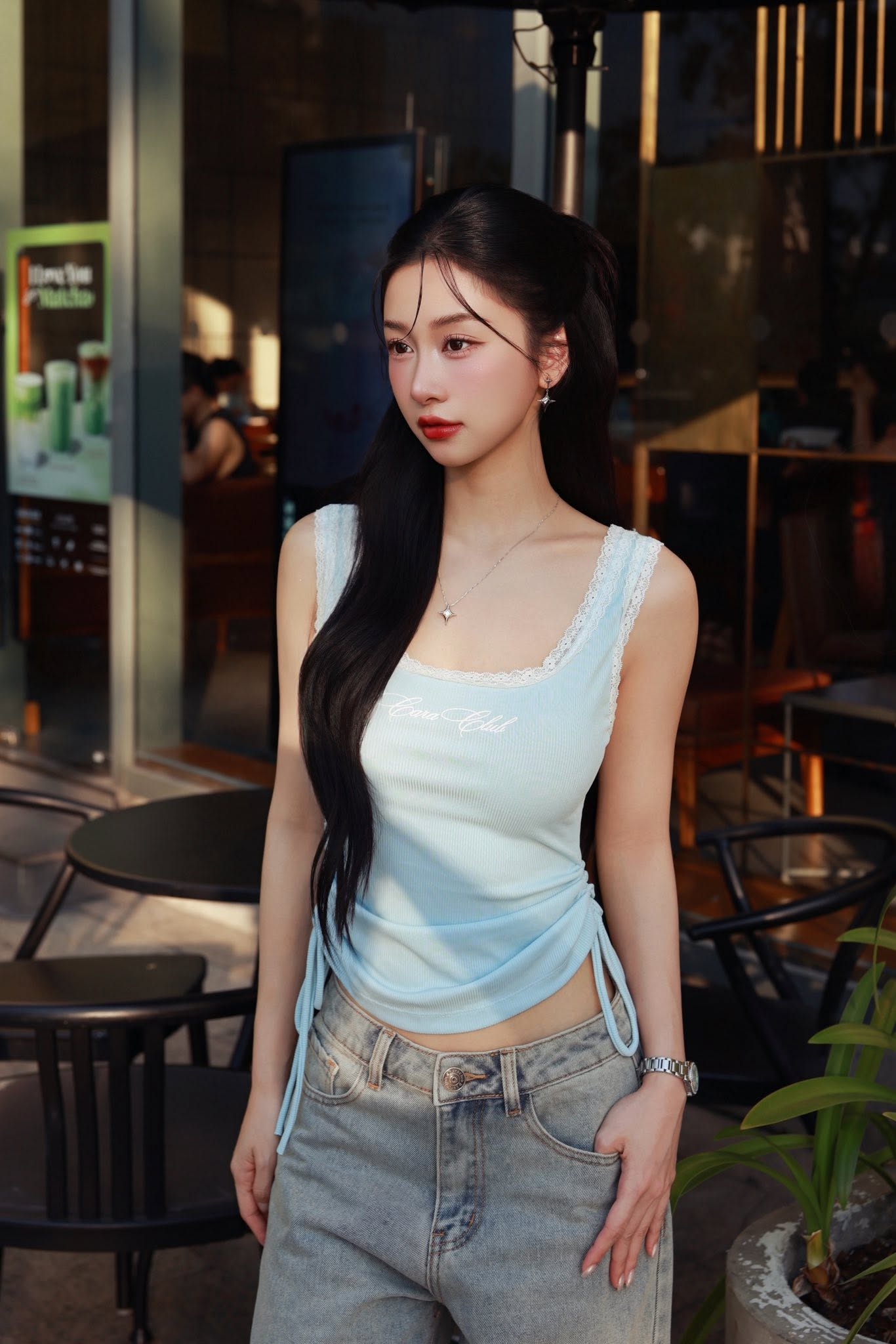 Một số khung hình đời thường của Jun Vũ
