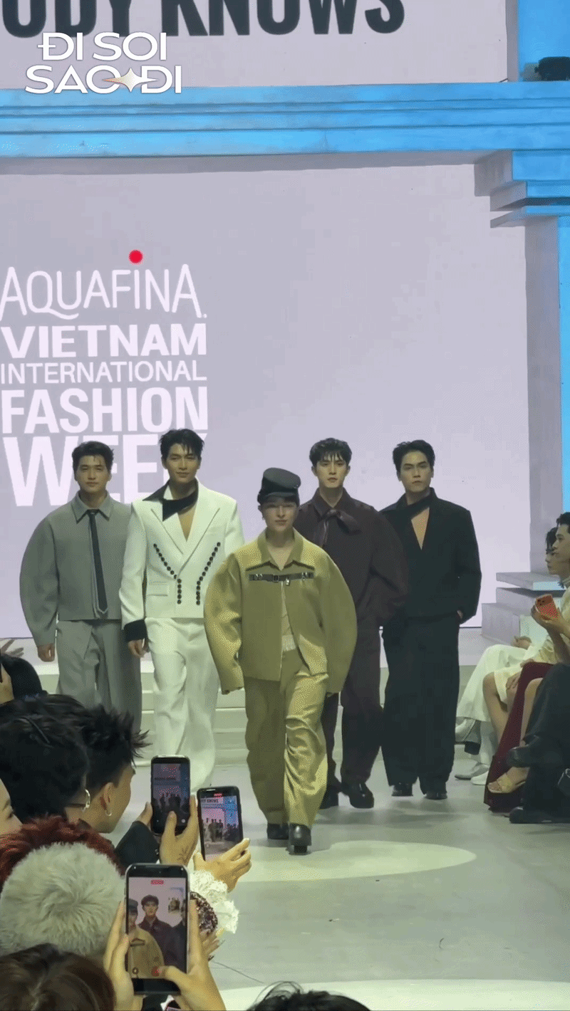 Từ những bộ ảnh lookbook, photoshoot theo mùa, F4 mỹ nam thế hệ mới nay đã được Kelbin Lei tập hợp trên runway của anh.