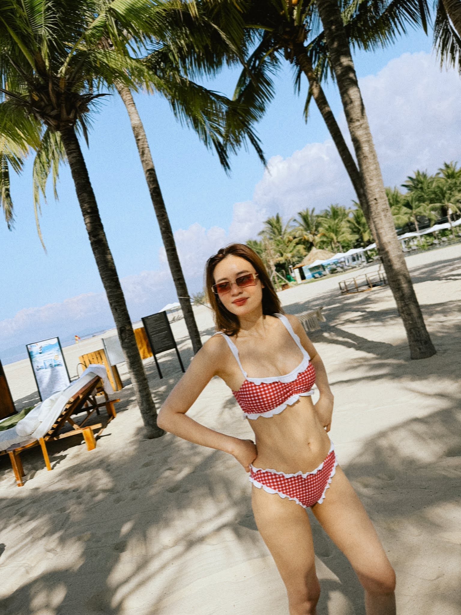 Sau nhiều năm hoạt động, cô vẫn giữ được sức hút riêng. Ảnh: FBNV
