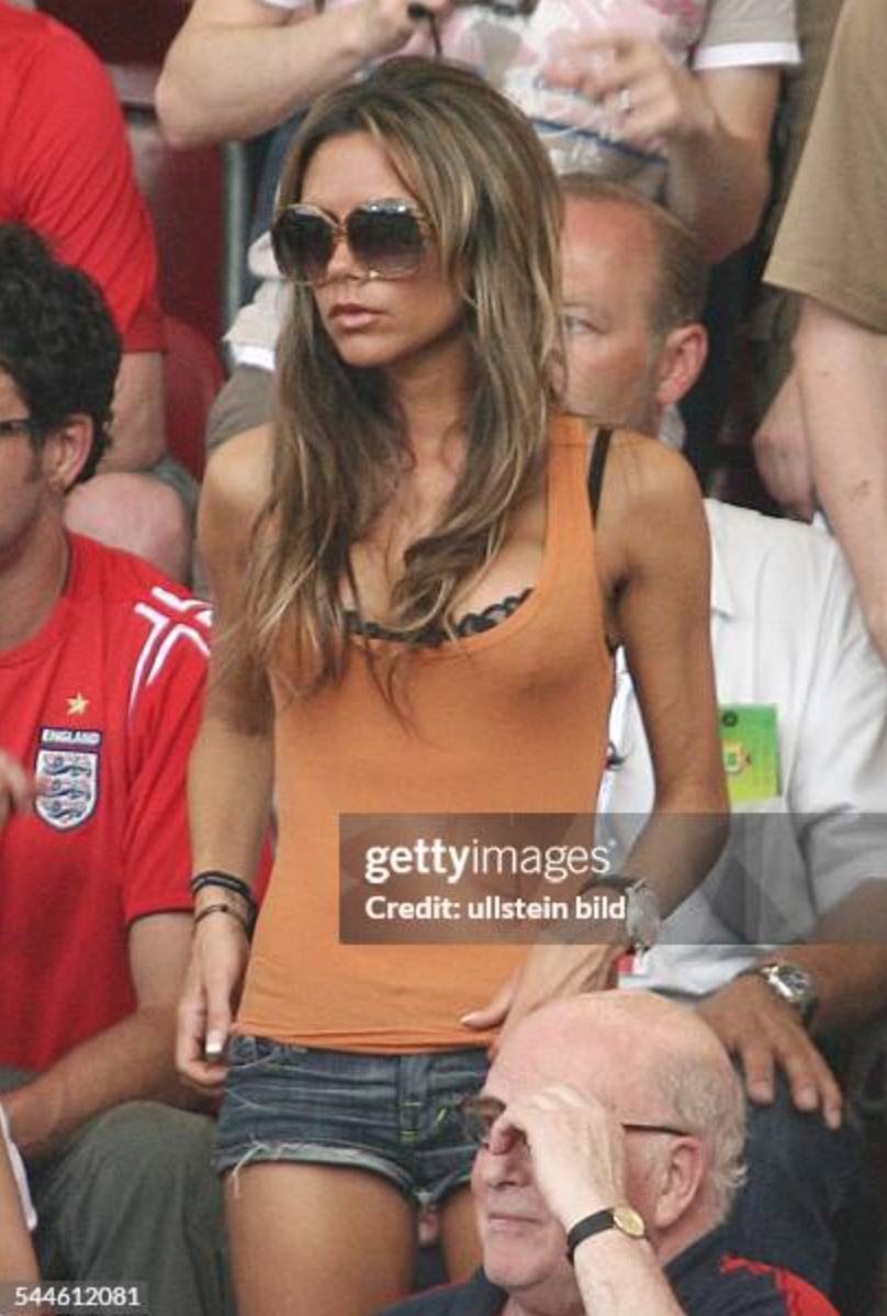 Người phụ nữ khiến World Cup phải quan tâm đến thời trang, biến danh xưng “vợ cầu thủ” thành đế chế triệu đô