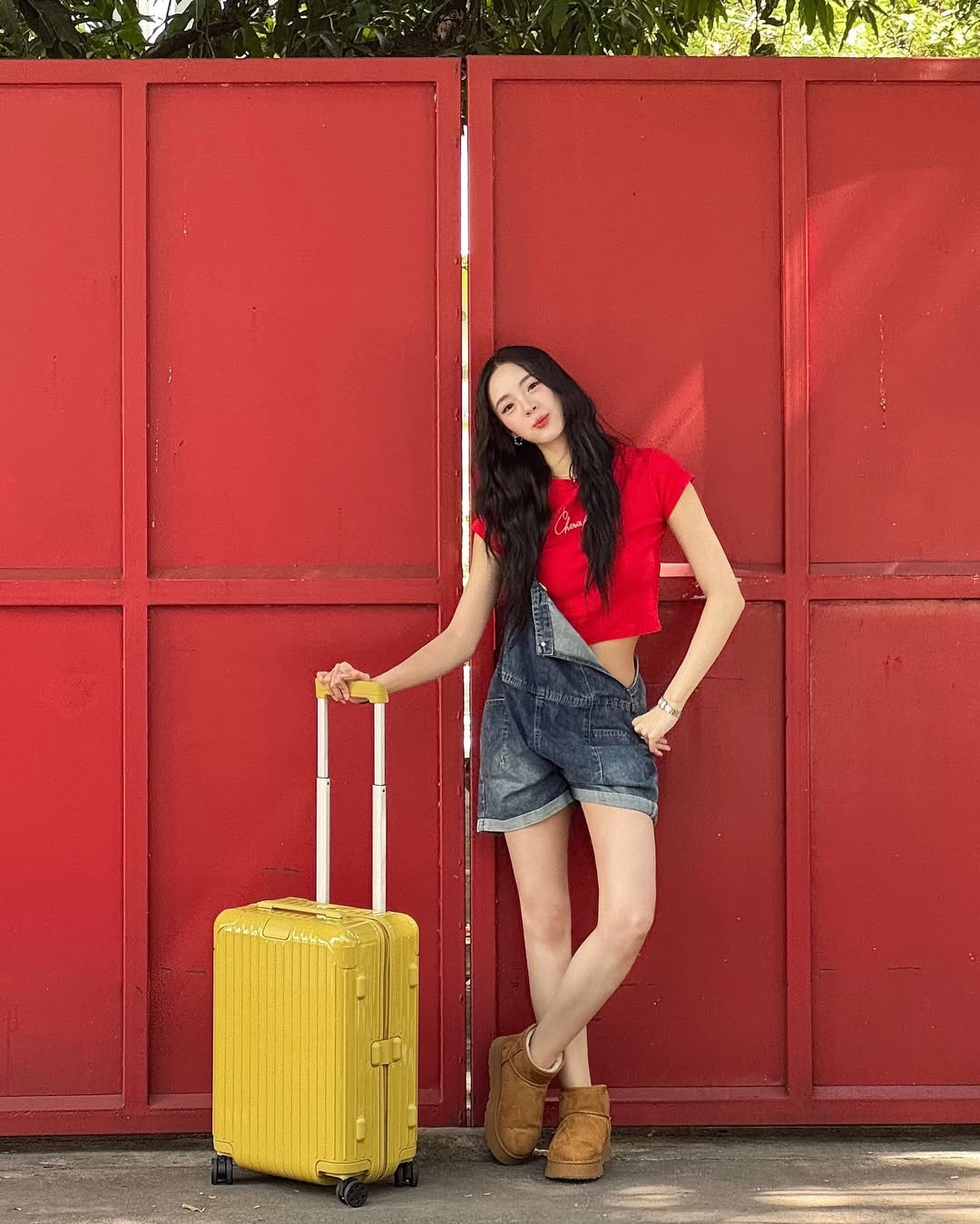 Bông hồng lai mang 2 dòng máu gây sốt MXH: Visual đẹp như AI, style đơn giản mà cuốn dã man 