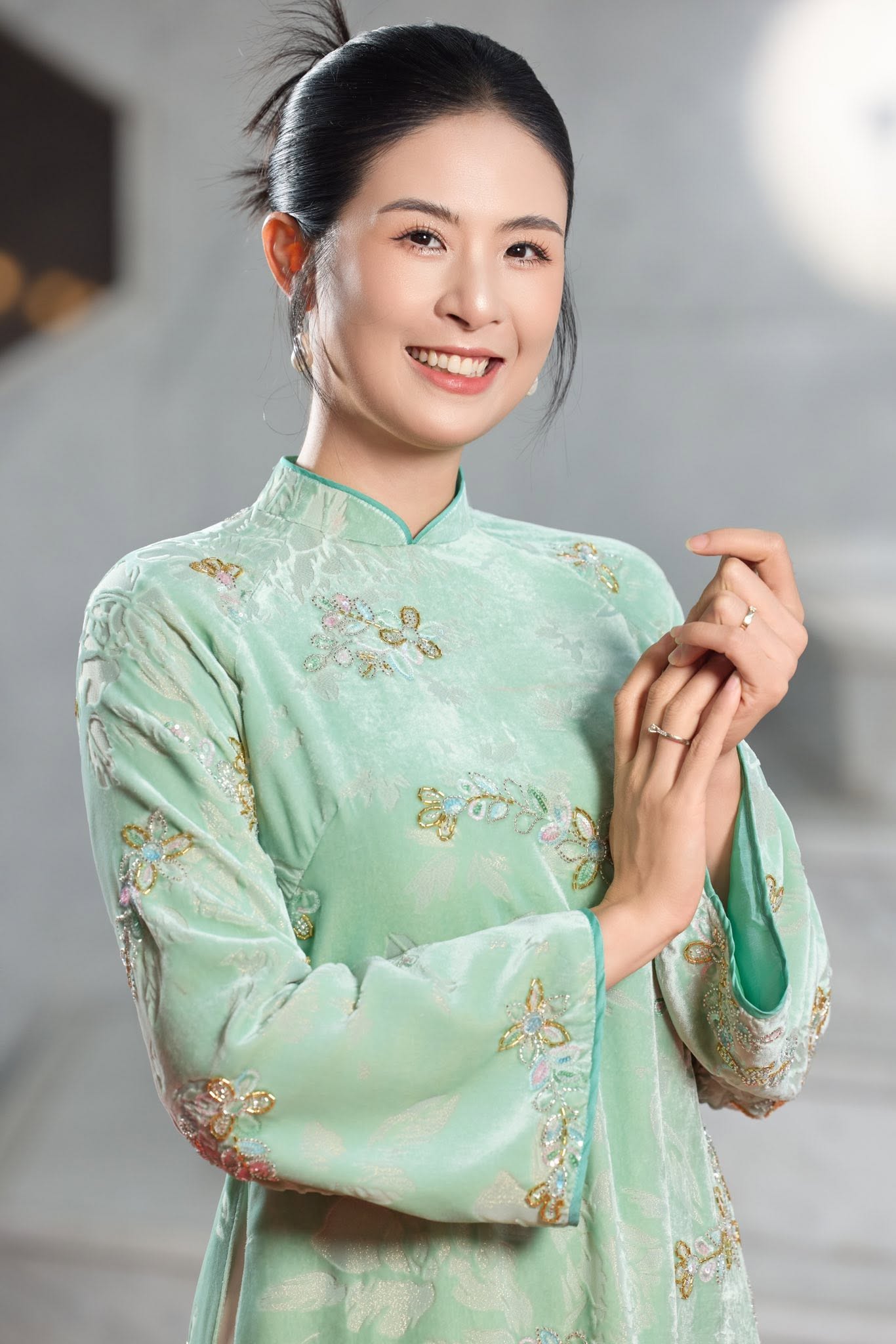 Ngọc Hân từng làm người mẫu trước khi đăng quang Hoa hậu Việt Nam 2010. Ảnh: FBNV