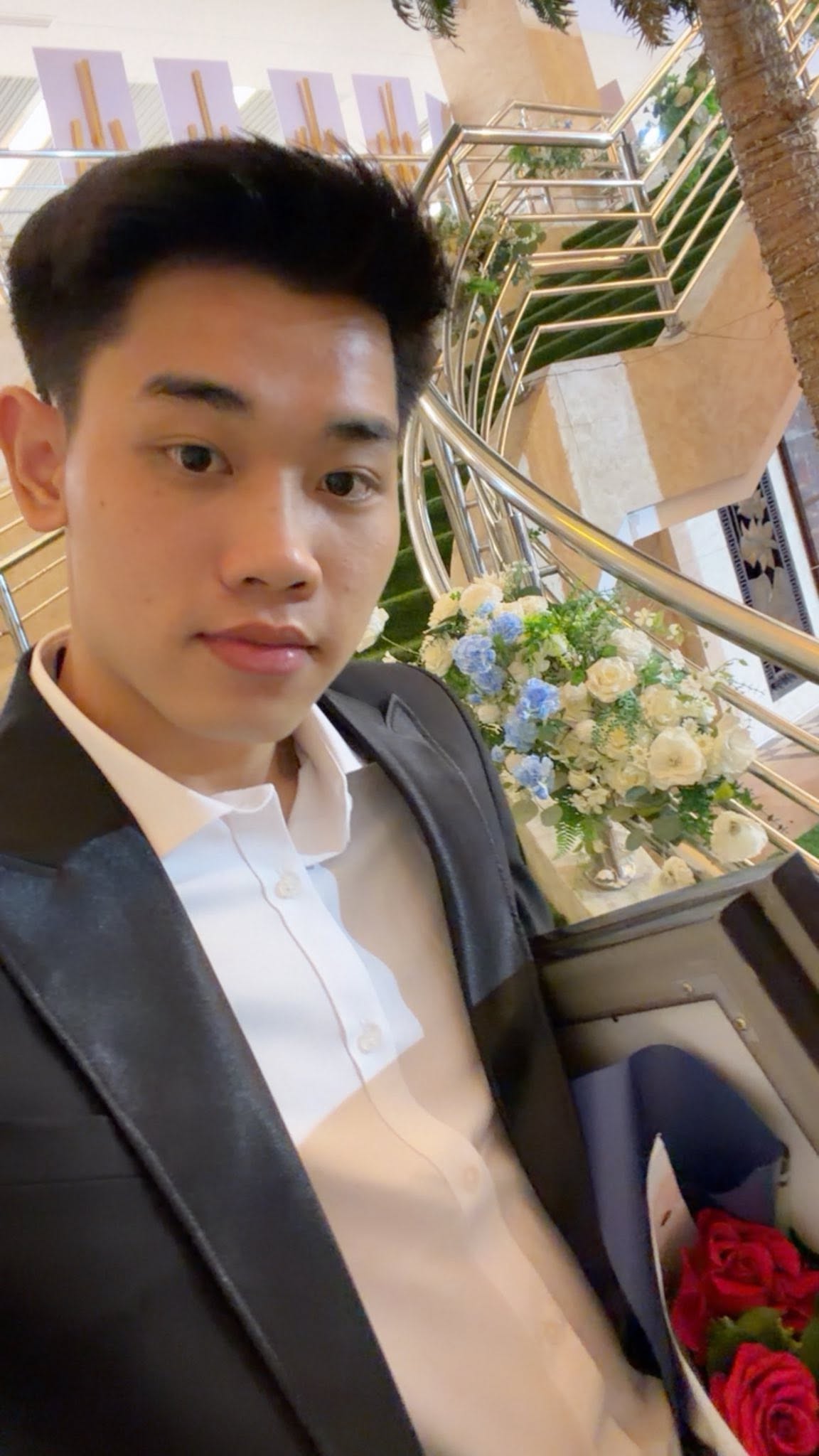 Nam cầu thủ được nhận xét ngày càng thăng hạng nhan sắc