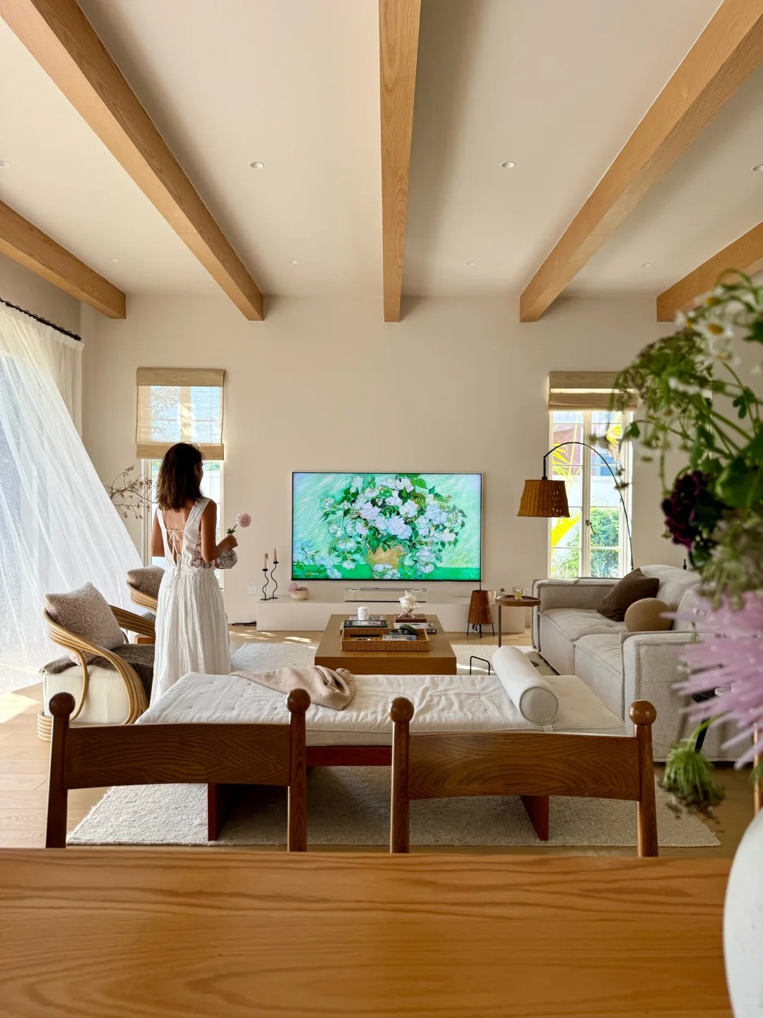 Căn biệt thự 850m² bên hồ, tiện nghi như resort khép kín của người phụ nữ không đi làm, không kết hôn