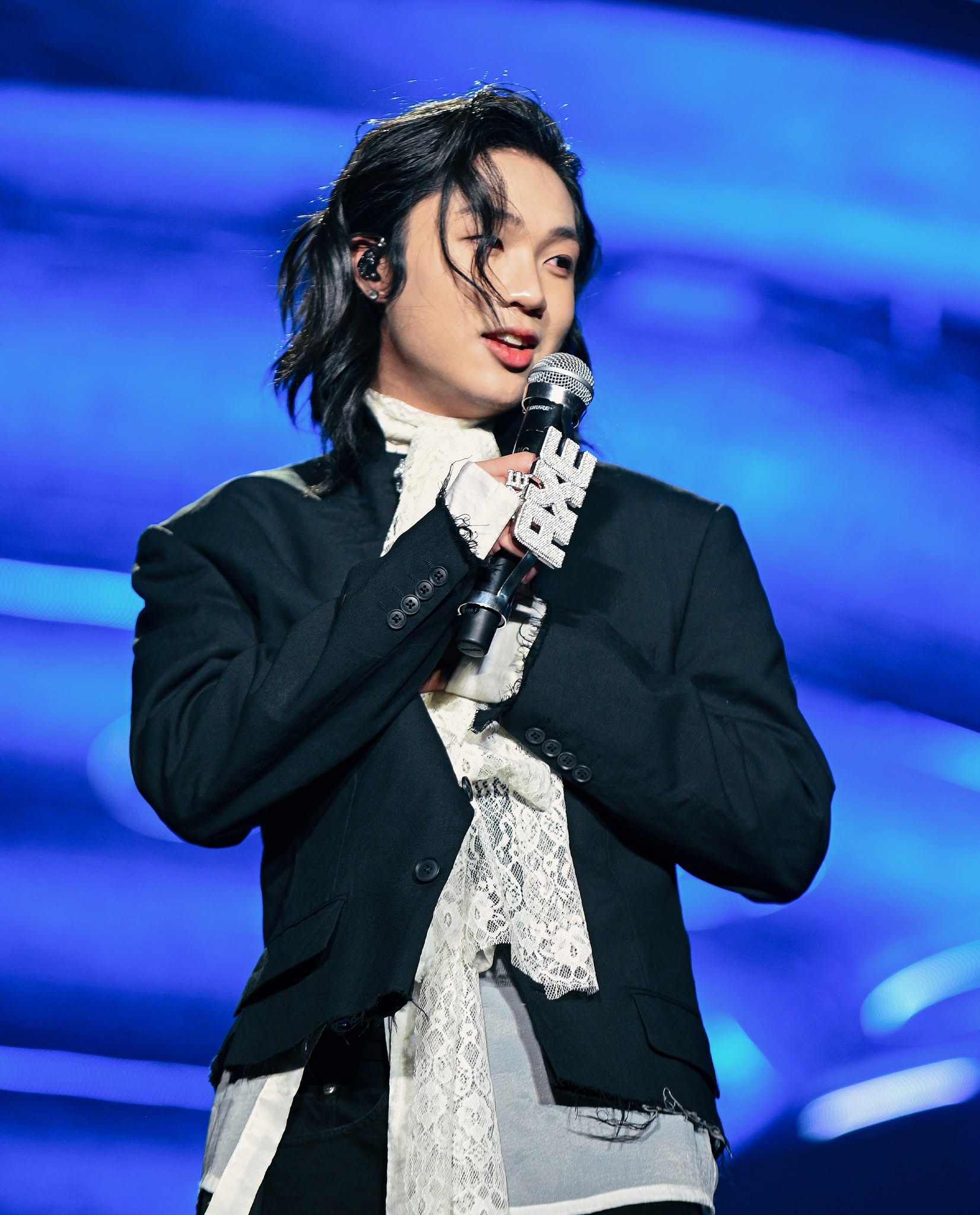 Xa Xôi được xem như màn đáp trả của Obito trước những lời chê bai kỹ năng rap