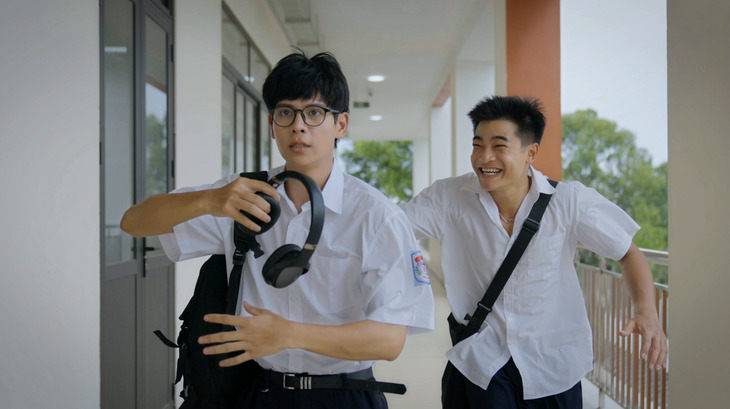 Nữ sinh gây ức chế nhất hiện tại: Còn ít tuổi đã mưu mô nham hiểm, ai nhìn cũng thấy ác cảm