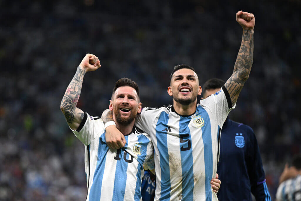 Messi khi trưởng thành sở hữu chiều cao trung bình của đàn ông Argentina