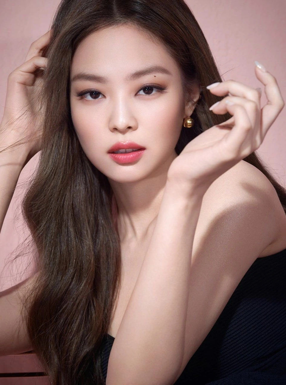 4 trụ cột nhan sắc showbiz: Sang chảnh cỡ Jennie vẫn chịu thua