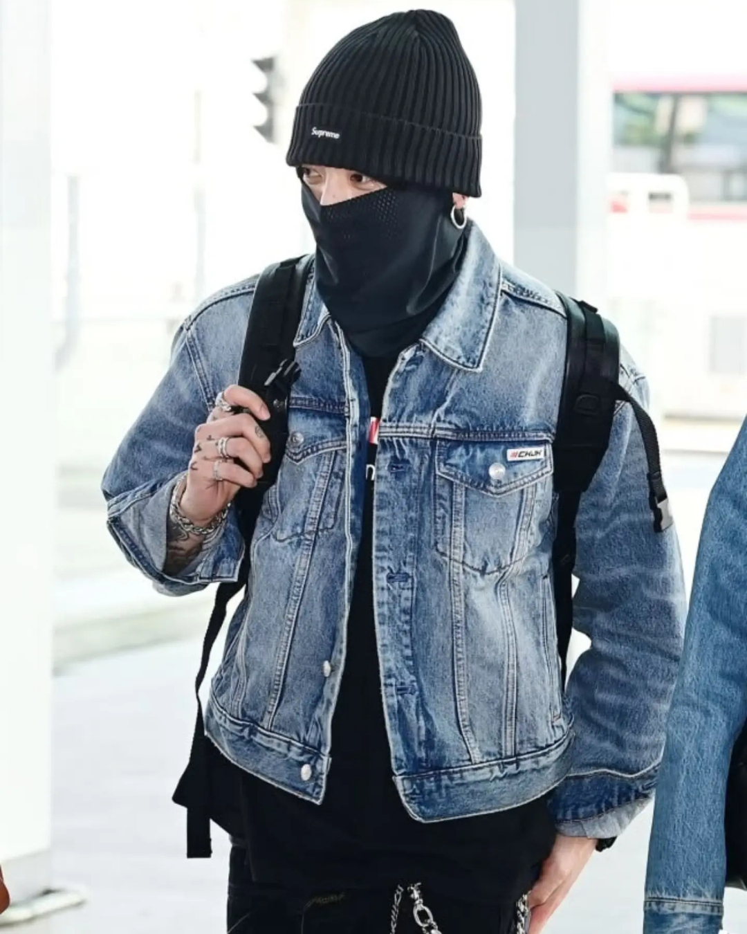 Bàn tay đắt đỏ của