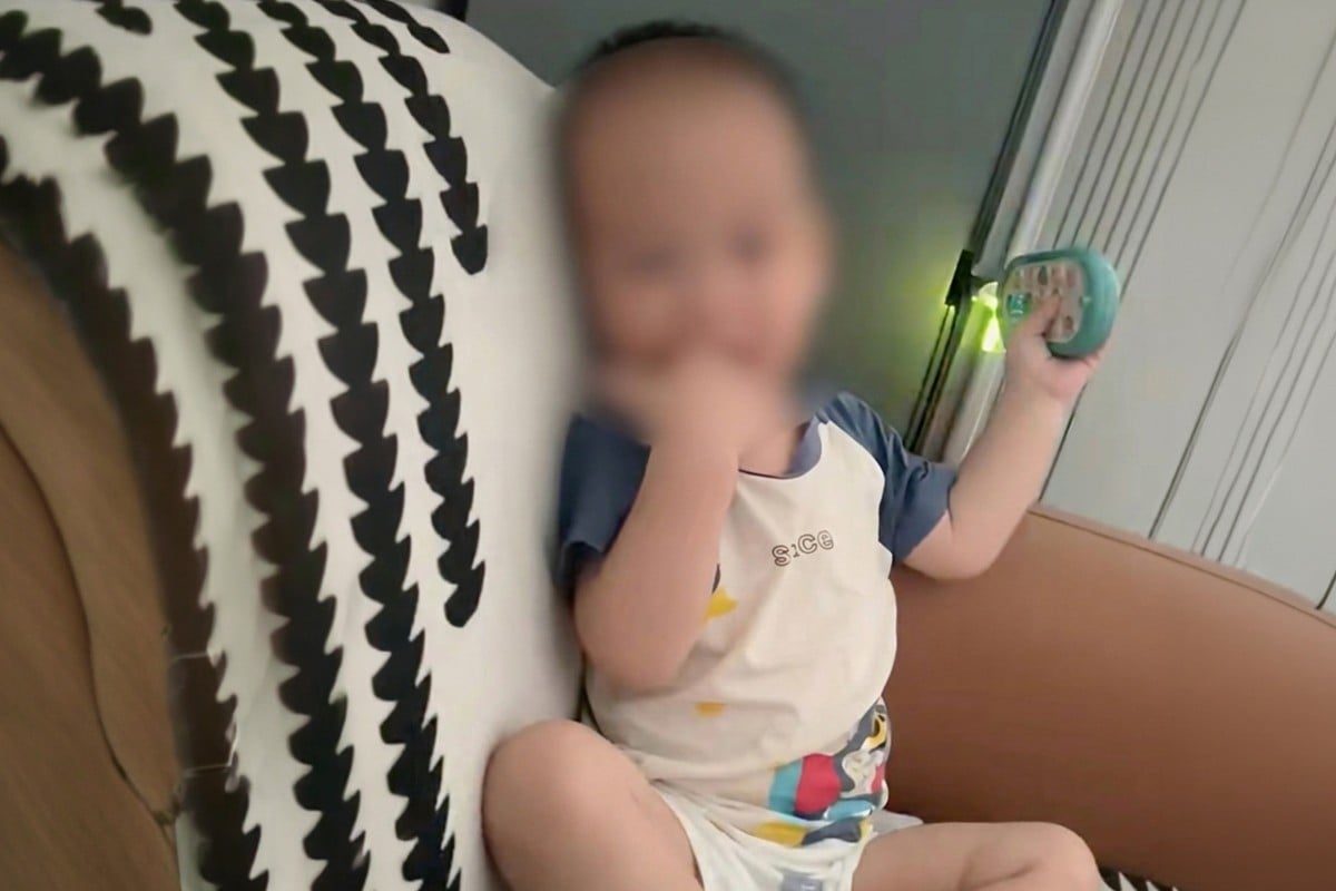 Bé trai bị bạn gái của cha bạo hành đến tử vong