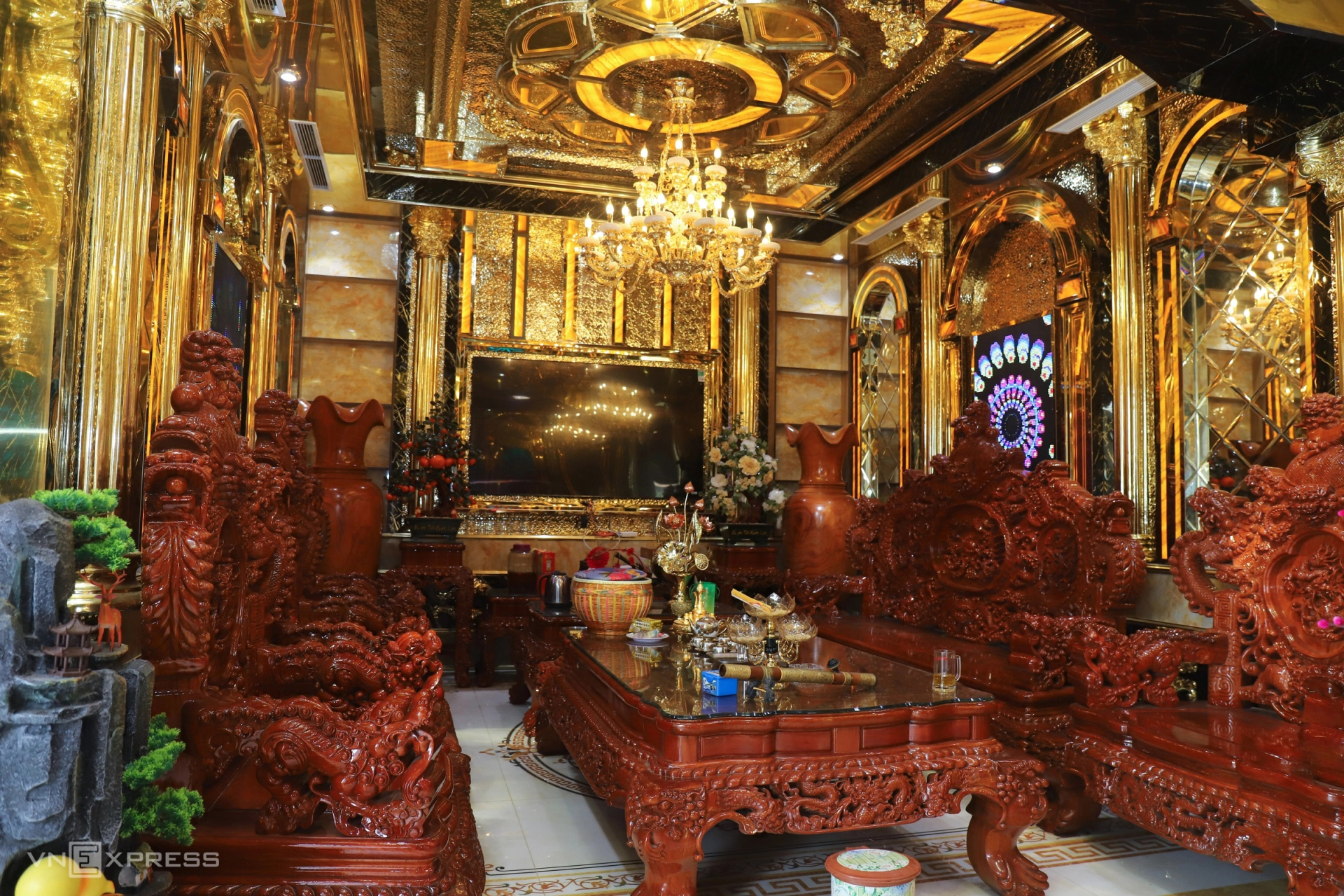 Lâu đài sáng nhất Nghệ An