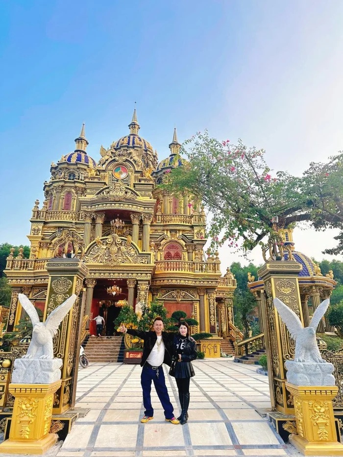 Lâu đài sáng nhất Nghệ An