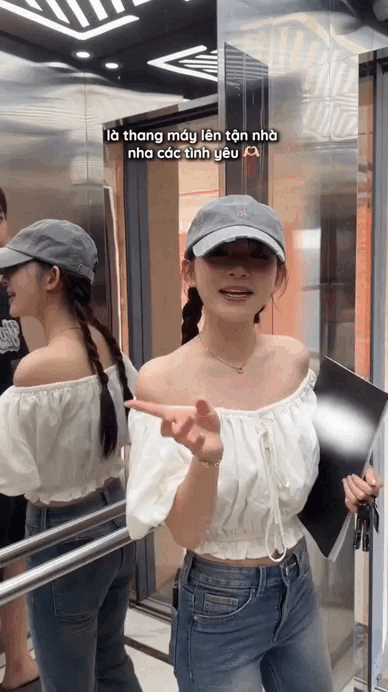 Cô dâu viral TikTok khoe nhà tân hôn mới tậu: Có thang máy lên tận cửa, view tầng thượng nhìn thẳng Landmark 81