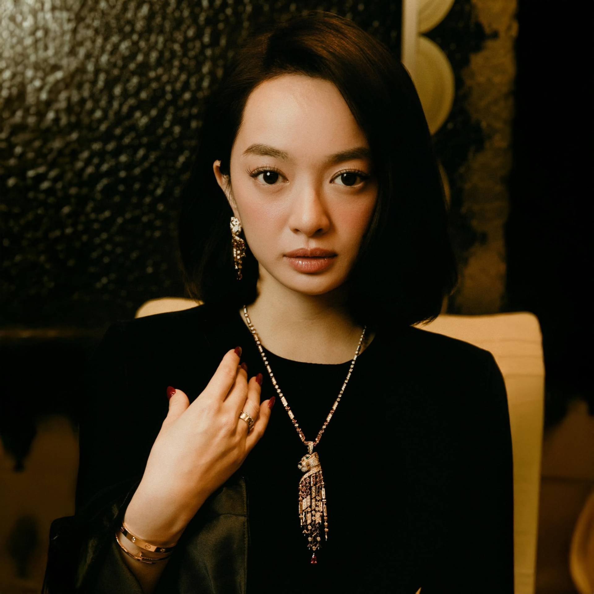 Từ năm 21 tuổi, nữ diễn viên 9x đã sở hữu 1 công ty giải trí của riêng mình. Ảnh: FBNV