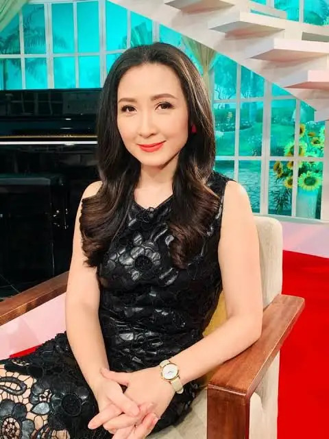 Mỹ nhân Việt duy nhất không được lên sóng vì quá đẹp: Visual giống cả showbiz châu Á, bảo sao là Hoa hậu không ngai
