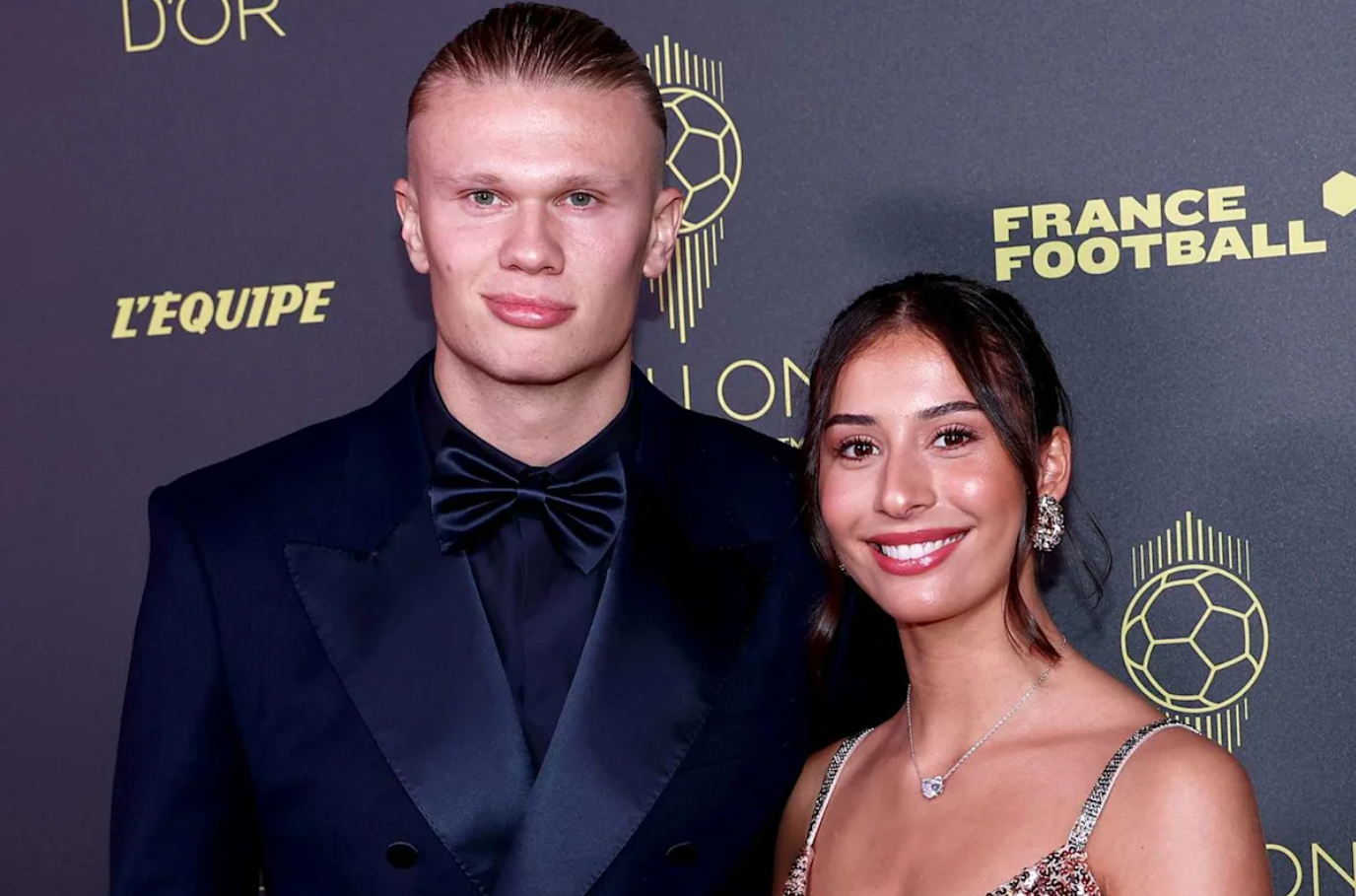Haaland bên bạn gái lâu năm Isabel Haugseng Johansen
