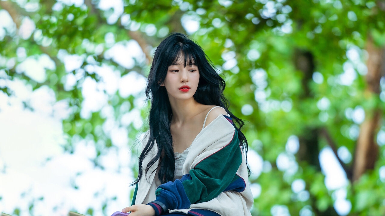 Mỹ nhân này sinh ở cổ đại không là hoàng hậu cũng phải công chúa: Gương mặt phú quý trời ban, định sẵn không nghèo nổi