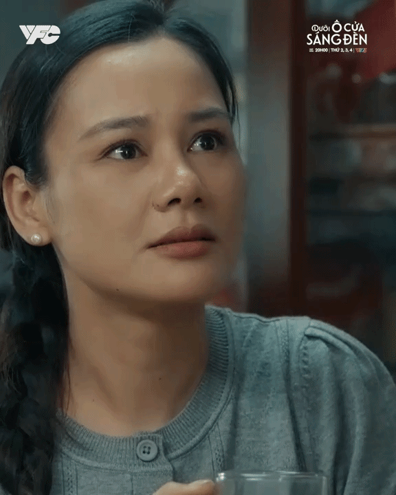 Mỹ nhân là nghịch lý visual của Vbiz: Đóng phim nào cũng quê mùa kém sắc, ngoài đời đẹp điên đảo chẳng ai dám chê