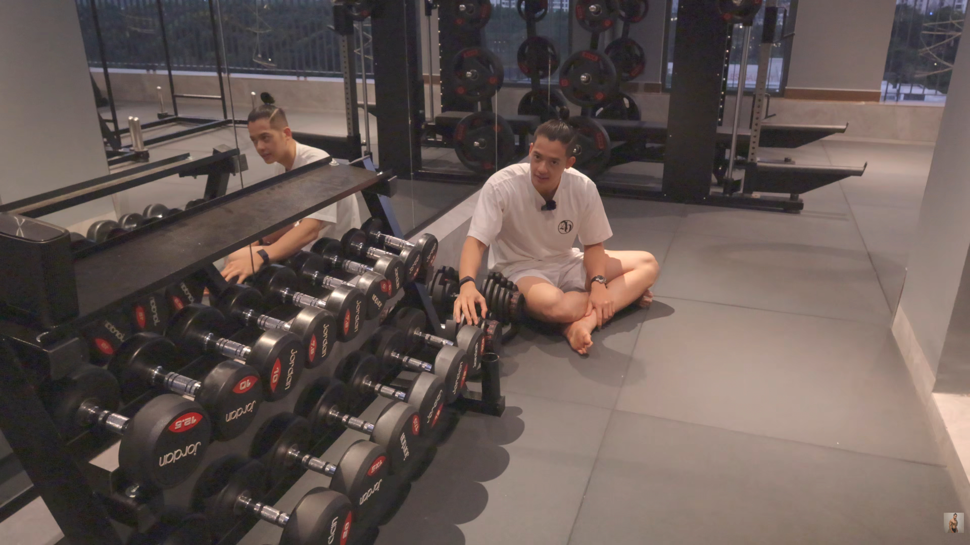 Tiểu thư Hà thành cưới chồng thạc sĩ: Sống trong penthouse 3 tầng, sang mà không phô, đẳng cấp hiện rõ trong từng góc nhà