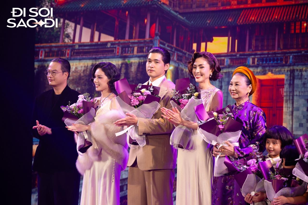 Lần đầu có mỹ nam Vbiz tăng cân quá đà lại được khen nức nở: Khí chất hoàng tộc trời sinh, càng phát tướng càng đẹp