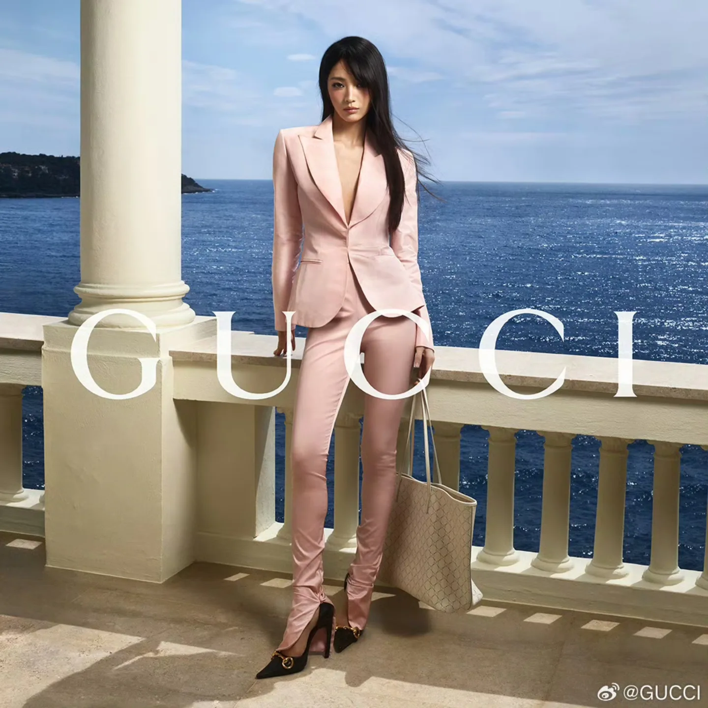 Hình ảnh được Gucci đăng tải với gương mặt đại diện là Điền Hi Vi.