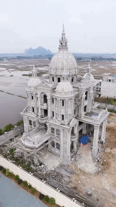3 lâu đài của 1 đại gia sáng nhất Ninh Bình