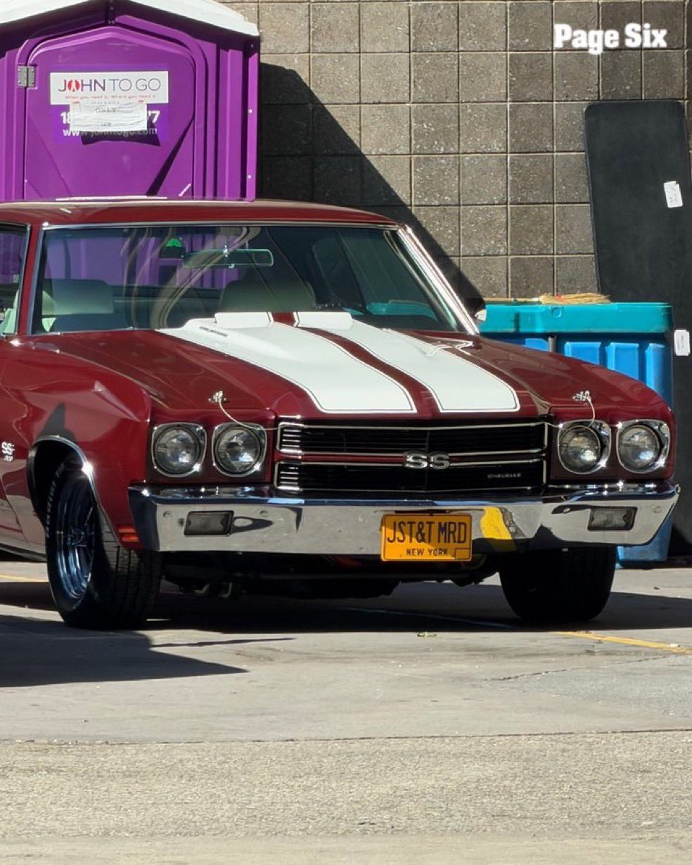 Chiếc Chevrolet Chevelle có tên cặp đôi.