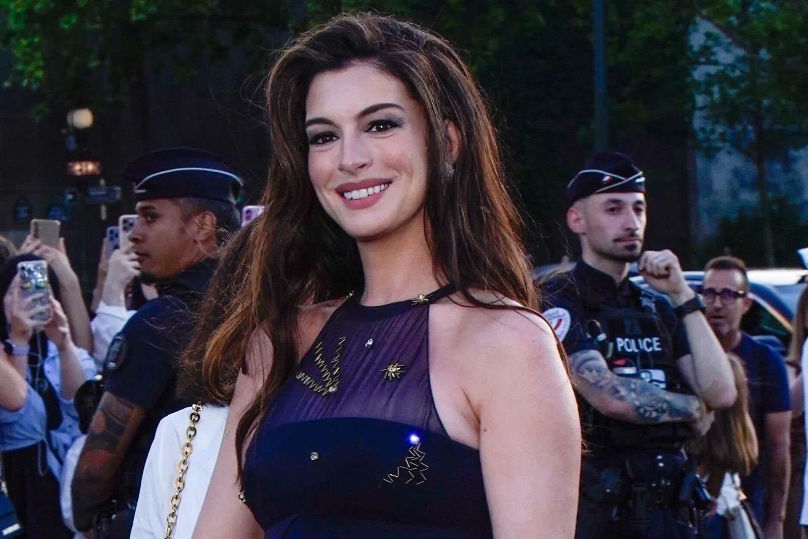 Không còn gì để nói về nhan sắc của Anne Hathaway