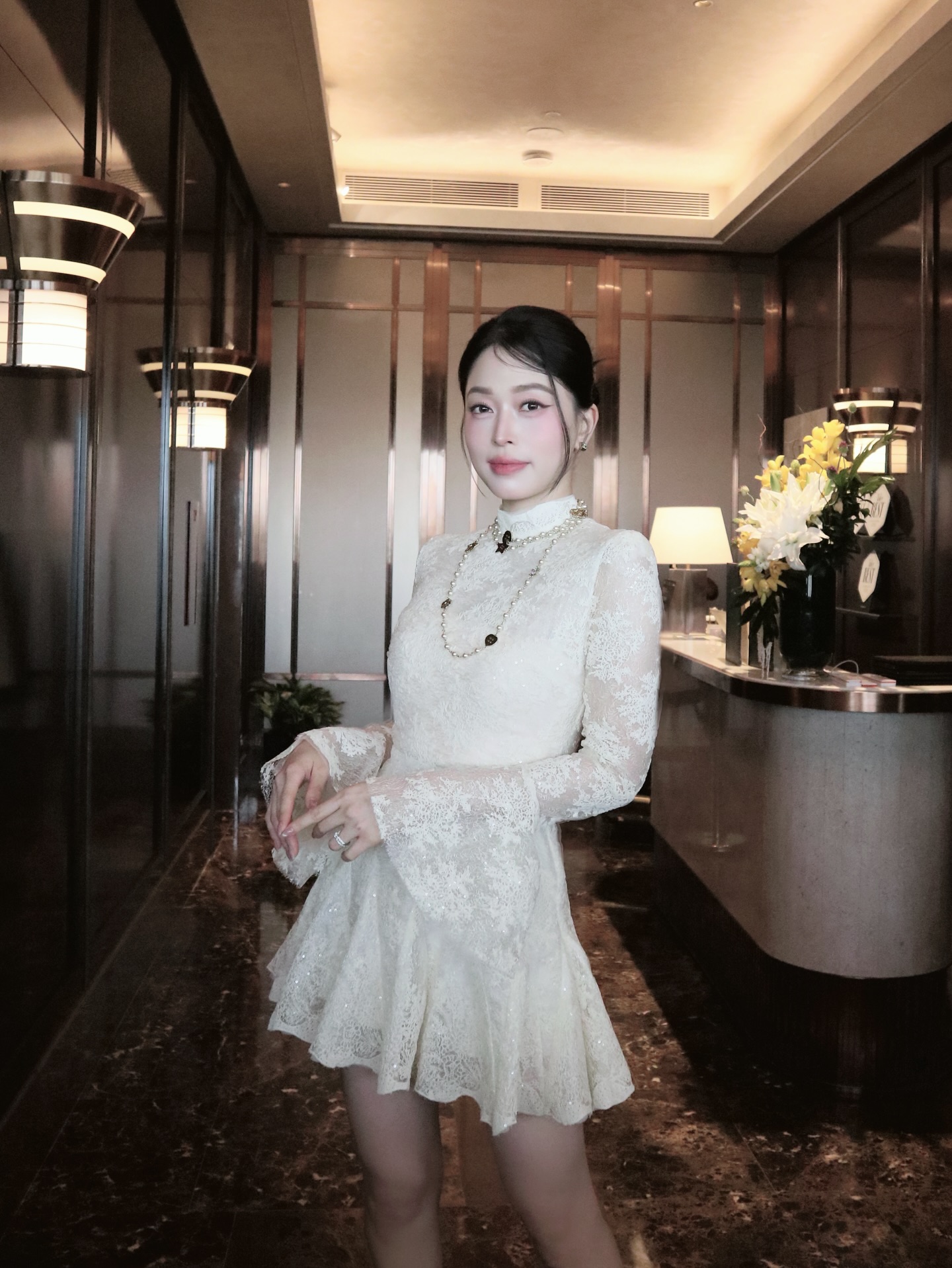 Mỹ nhân có làn da được vote “đẹp nhất showbiz”: Diện gì cũng sang thêm vài phần