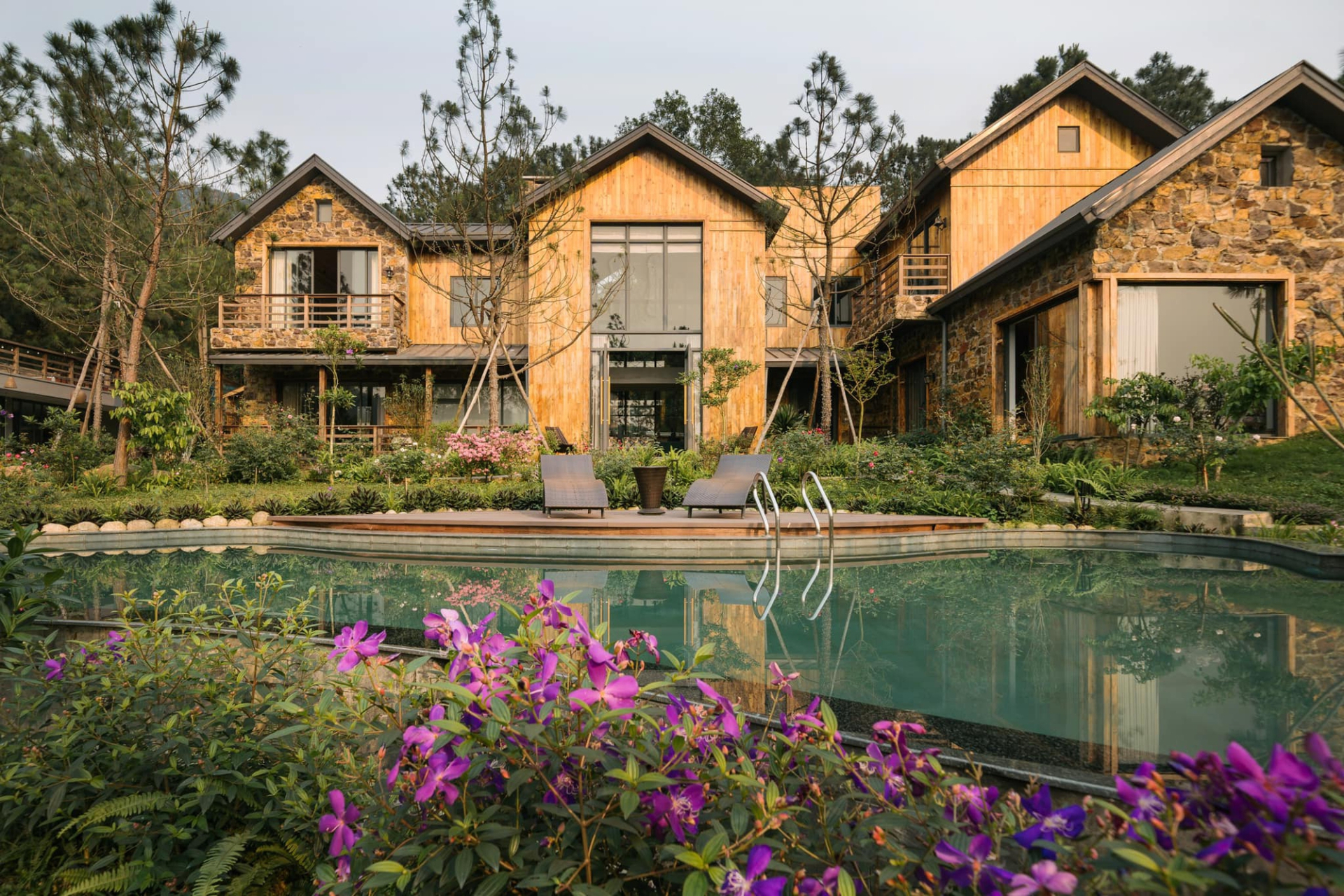 Biệt thự ngoại ô 4.000m² của