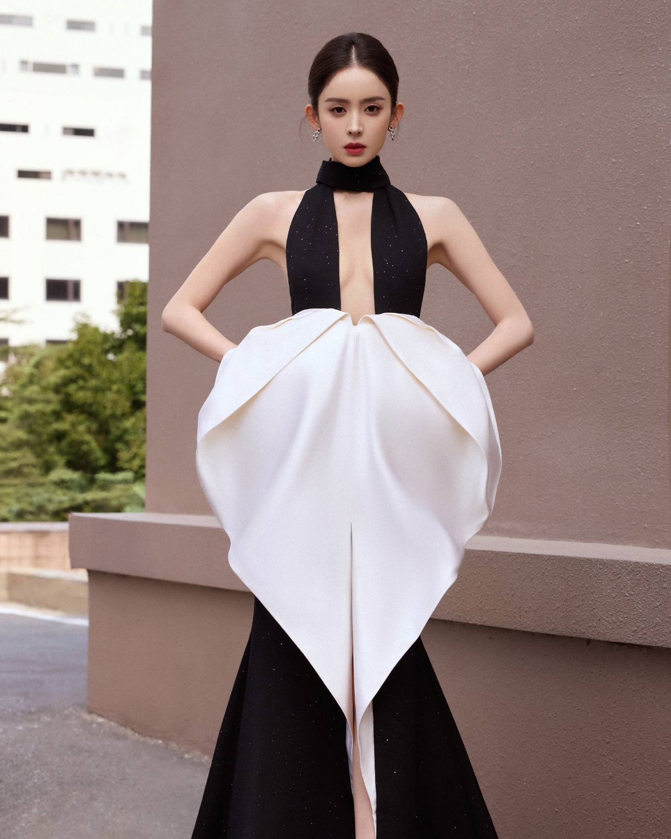 Điêu đứng trước