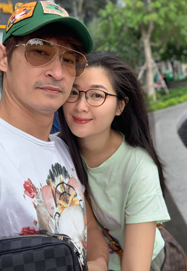 Á hậu Việt lấy diễn viên có 1 đời vợ: Ly hôn sau 12 năm chung sống, chưa kịp tổ chức đám cưới