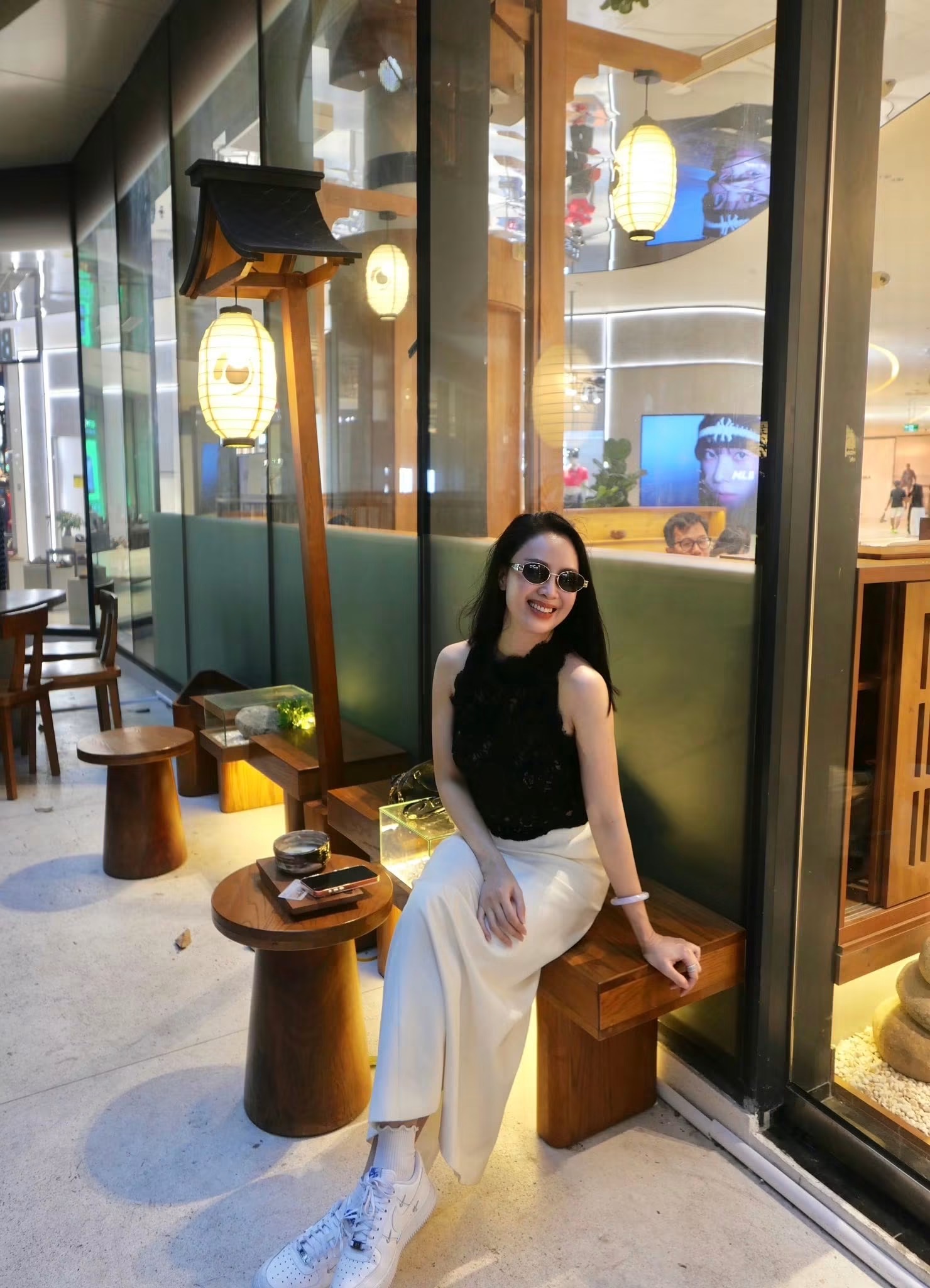 Mỹ nhân đẹp nhất VTV càng đơn giản càng nổi bật, U45 vẫn có khung hình hút cả triệu người xem