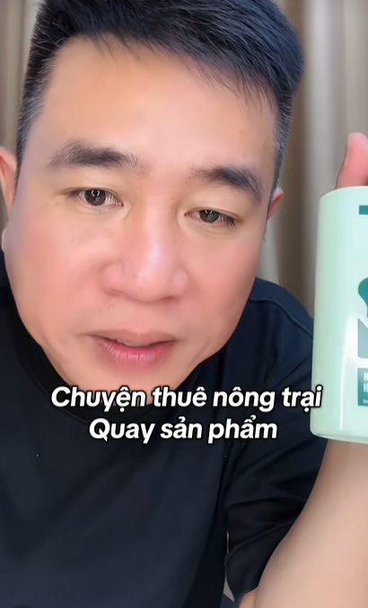 Tiến Nguyễn hiếm hoi quay lại livestream, thẳng thắn trả lời nhiều câu hỏi từ netizen