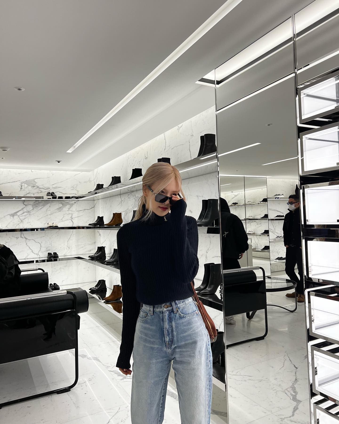 Quần jeans đích thị là