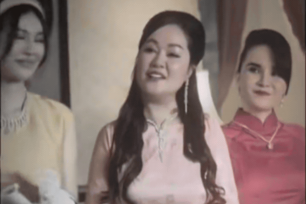 Bộ phim vận vào đời Á hậu Việt vừa bị bắt trong đường dây buôn lậu kim cương xuyên quốc gia