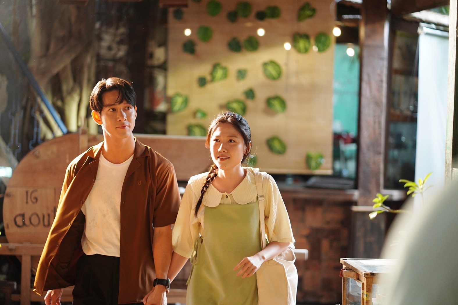 Vai John trong phim Nhà Bà Nữ là vai diễn thành công nhất của Song Luân
