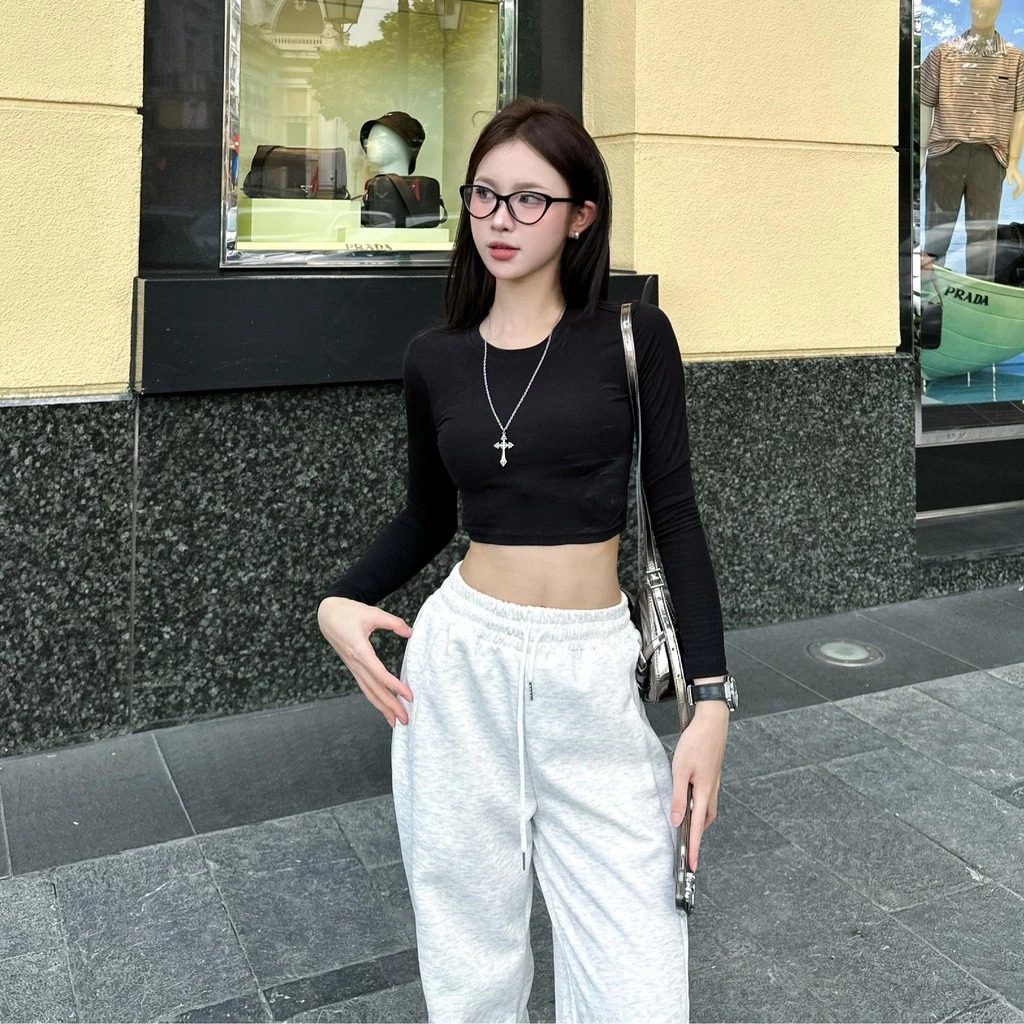 Mỹ nhân đẹp thách thức cam thường: Mặc đơn giản mà chiếm hết spotlight