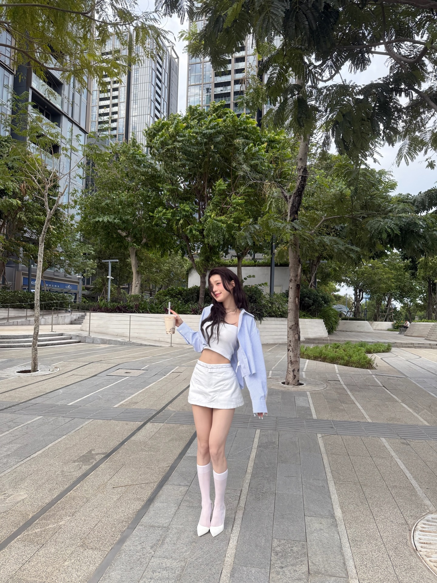 Mỹ nhân showbiz hậu giảm 8kg: Nhan sắc thăng hạng phi mã, giờ mặc gì cũng được khen xinh