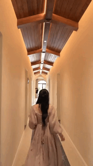 Gây sốt Đà Nẵng: Cặp vợ chồng bỏ phố về quê, chi 4 tỷ đồng xây nhà cấp 4 đẹp như mộng